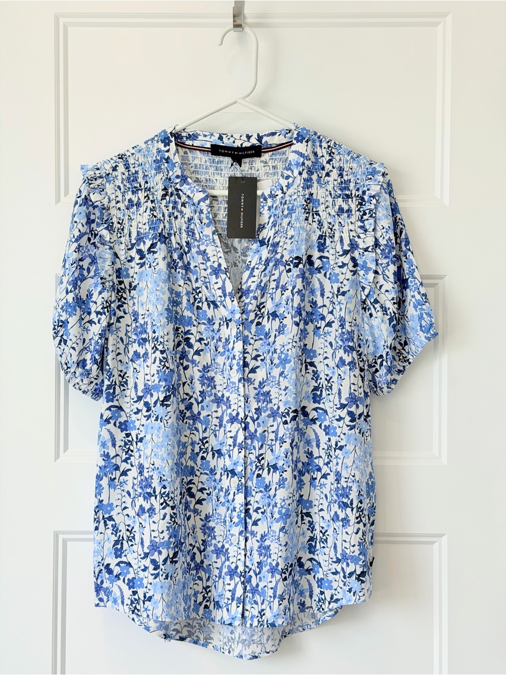 Tommy Hilfiger White and Blue Floral Button-Front Top